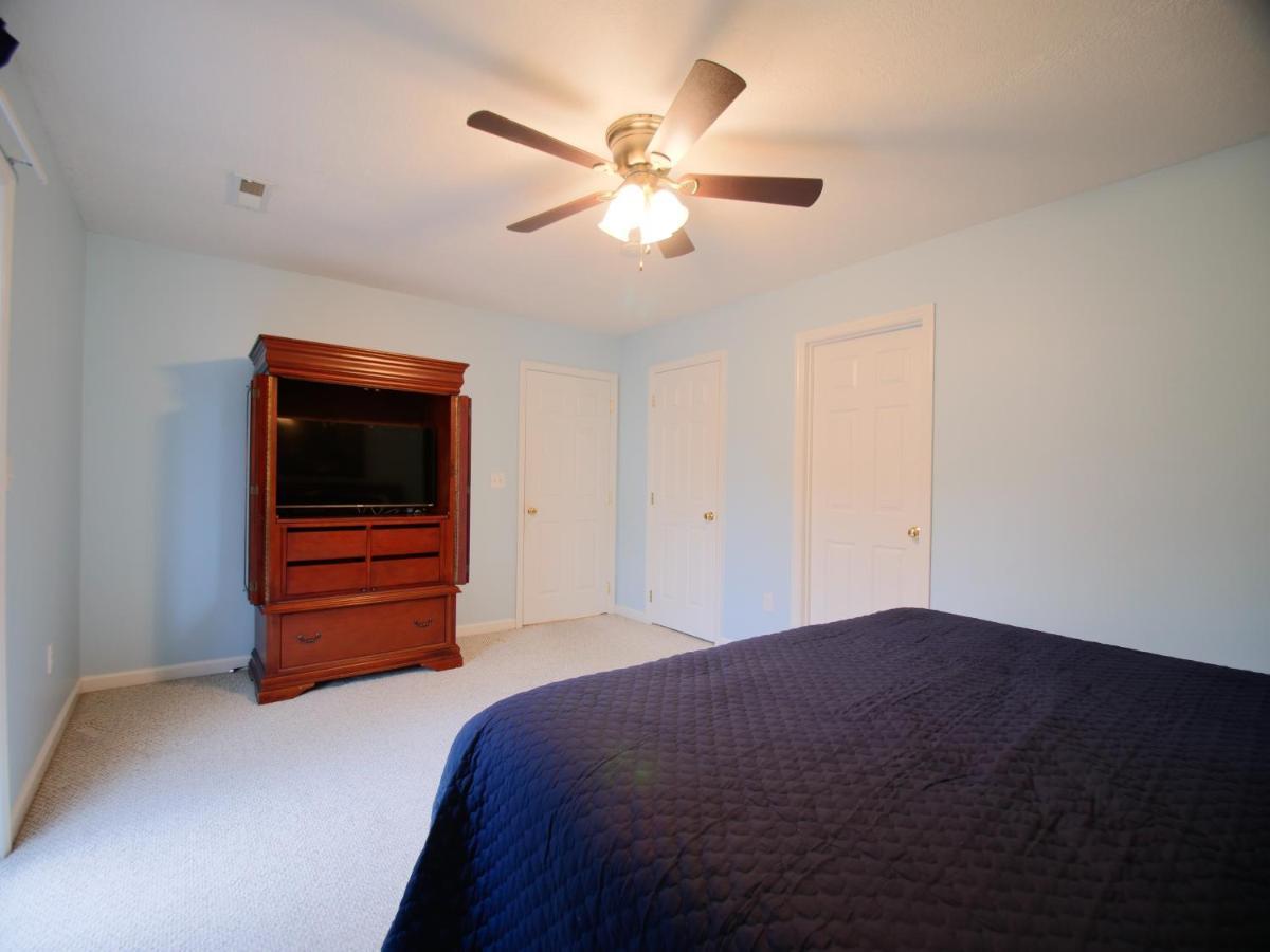 The 737 - Games & Good Times In The Smoky Mountains! Villa Pigeon Forge Eksteriør billede